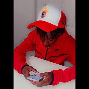 Meet your Posher, Sheluv2k